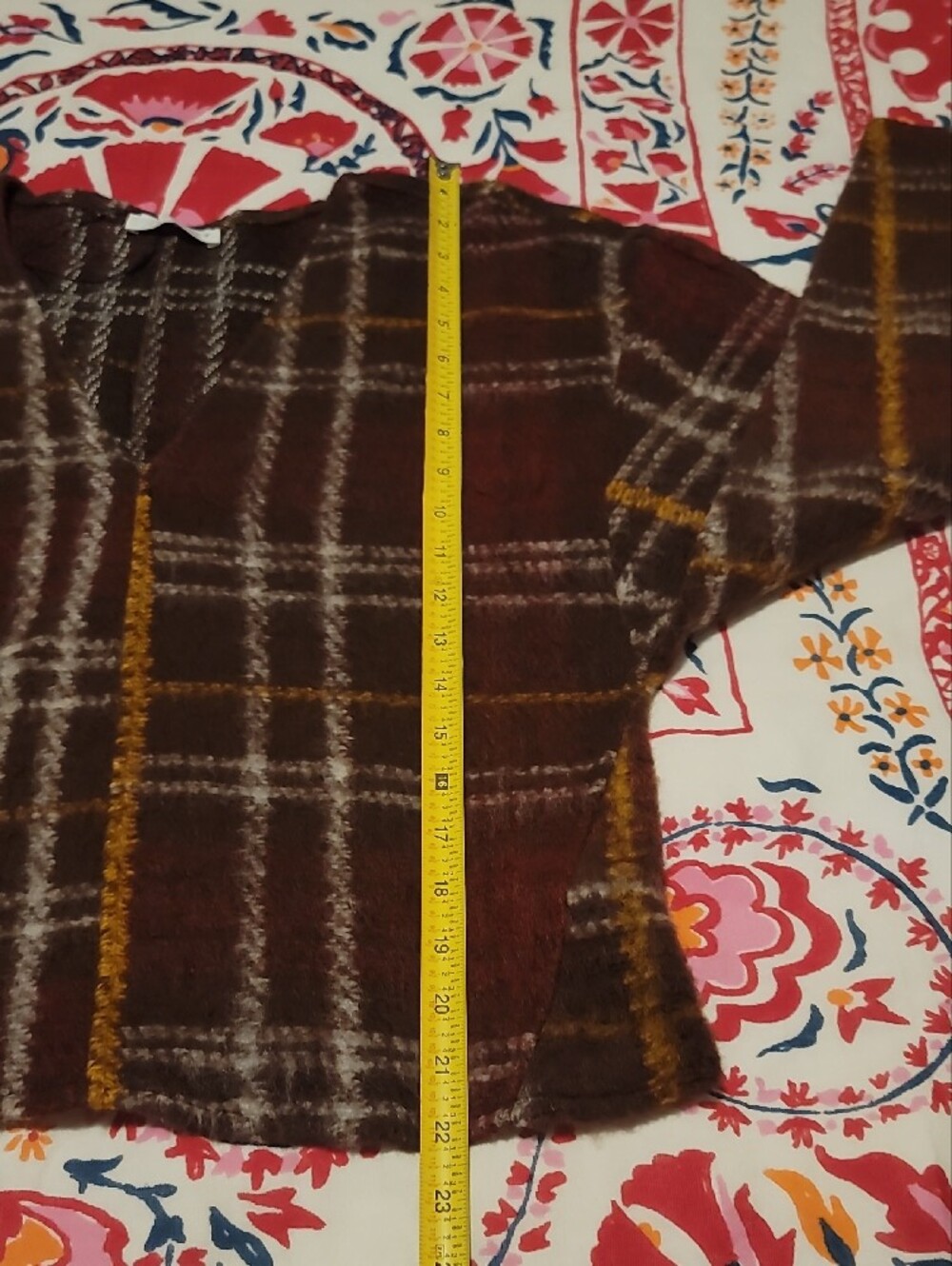 NWOT Zara Womens Warm Brown Red Plaid V Neck Fall Sweater Cream & Mustard Accent - Picture 3 of 16